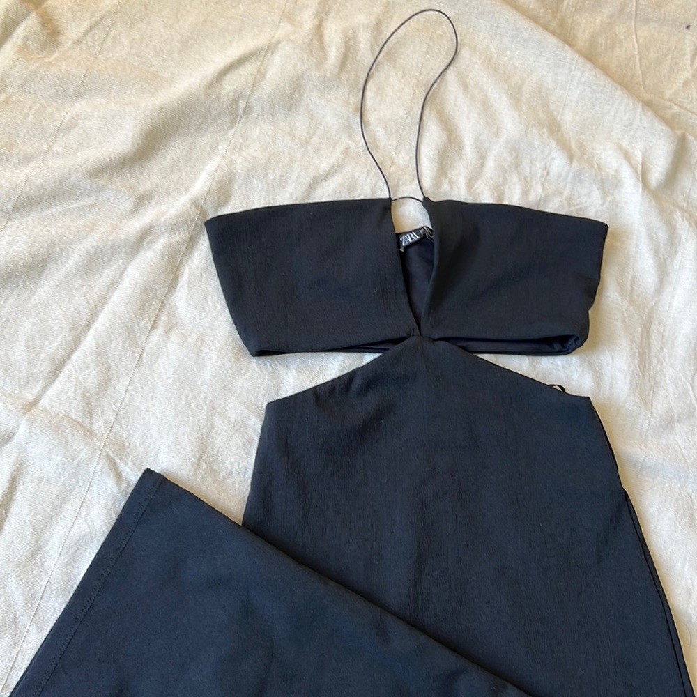 🔅SOLD🔅ZARA GEOMETRIC CUT OUT MIDI DRESS- small - Picture 4 of 10